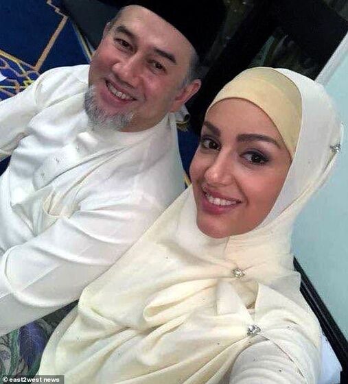 Mohammed  V e Rihana Oksana Voevodina