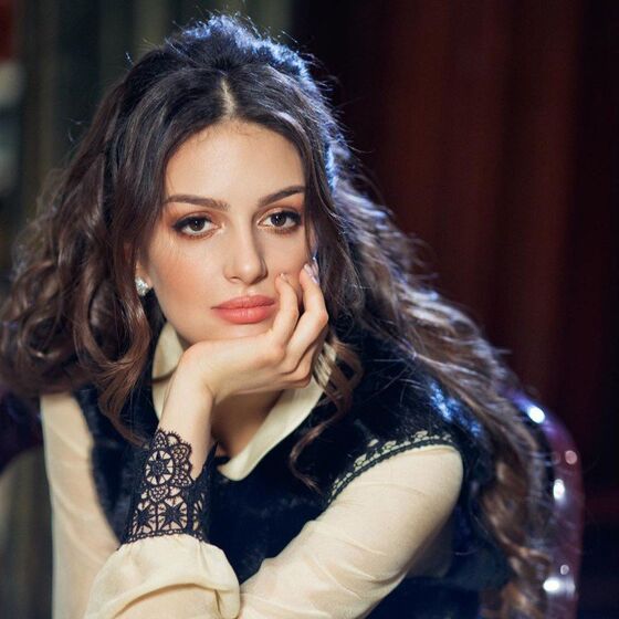 Rihana Oksana Voevodina e Mohammed  V