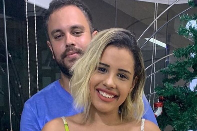 Alinne Araújo e Orlando Costa