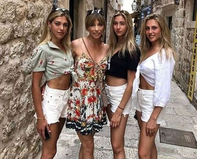 Sistine stallone, Sophia Stallone, Scarlet Stallone
