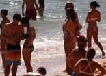 António Costa, Fernanda Tadeu, praia, lagoa, carvoeiro, férias, primeiro-ministro, governo, ps