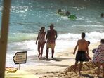 António Costa, Fernanda Tadeu, praia, lagoa, carvoeiro, férias, primeiro-ministro, governo, ps
