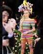 Cara Delevingne, Ashley Benson, casamento, atrizes, Las Vegas, cerimónia da amizade 