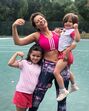 Sofia Ribeiro e as sobrinhas