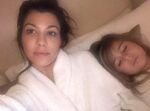 Kourtney Kardashian, sem maquilhagem
