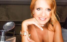 Prestes a ter o bebé, pivô da TVI, Ana Sofia Cardoso, parte para novo desafio com elegância invejável 