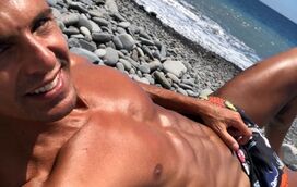 A dar no duro! Ex de Elma Aveiro faz de tudo para ter corpo igual a Cristiano Ronaldo