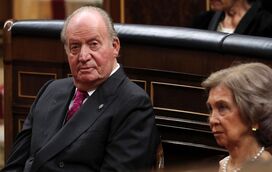 Reencontro explosivo. Depois de dois anos separados, Juan Carlos volta a reencontrar-se com a rainha Sofia