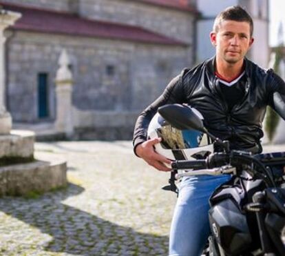 Padre sexy de Caminha revela que toma suplementos por causa do corpo: 'A suplementação é importante'