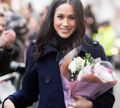 Revelado o tratamento de pele que garantiu o famoso look de Meghan Markle no casamento... e é para todos os bolsos