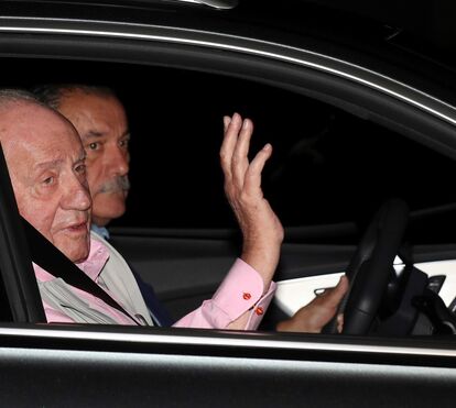 Operação ao rei Juan Carlos já acabou mas vai continuar nos cuidados intensivos 