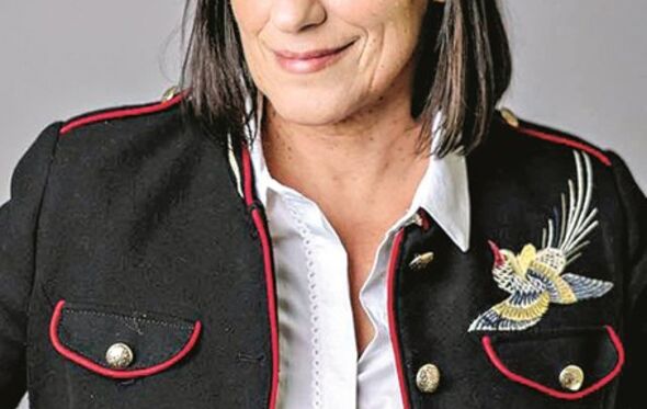 Lucinda Loureiro