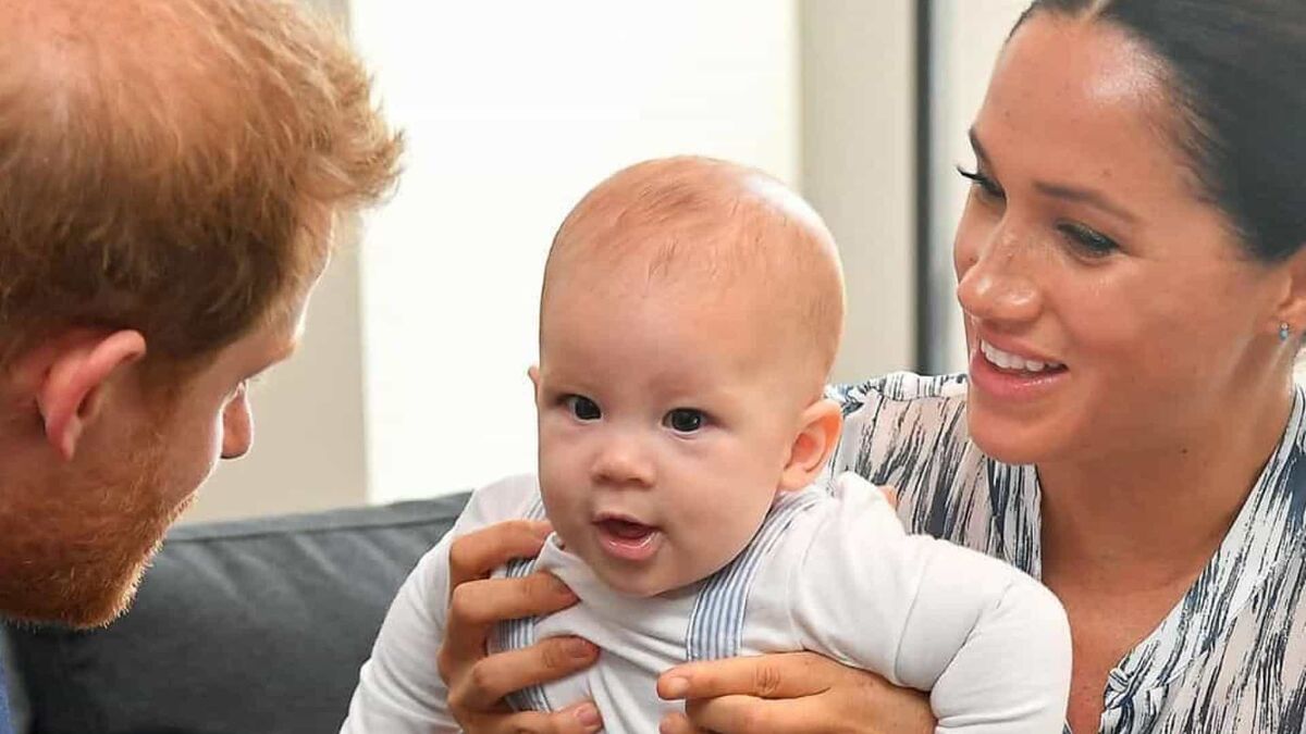 Ja Se Sabe Com Quem O Filho De Meghan Markle E Harry Se Parece Mais Mundo Flash