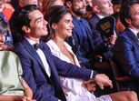 José Mata, Isabela Valadeiro