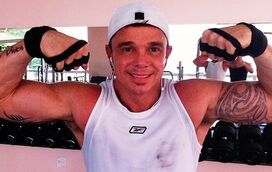 Cantor Netinho esteve entre a vida e morte por ter tomado anabolizantes