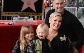 Pink revela como recuperou da Covid-19. Mas filho de 3 anos continua com sintomas