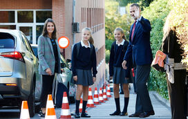 Princesa Leonor e infanta Sofia: duas estrelas no regresso às aulas