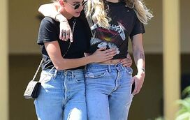 Já acabou?! Miley Cyrus termina romance lésbico passado... 1 mês