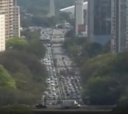 Cortejo fúnebre de Roberto Leal faz parar cidade de São Paulo