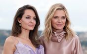  Angelina Jolie, Michelle Pfeiffer
