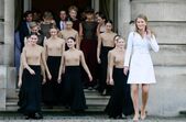 Princesa Elisabeth celebra 18 anos