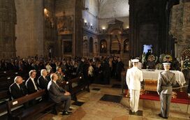 Jerónimos enche-se de individualidades para despedida a Diogo Freitas do Amaral