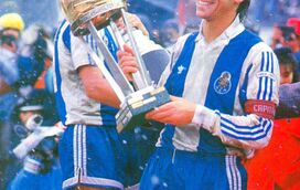 Morreu Fernando Gomes, bibota de ouro e antigo campeão do FC Porto. Pinto da Costa já reagiu