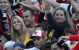 Ivone! Conheça a mulher que pode roubar Jorge Jesus ao Flamengo: "Tenho saudades"