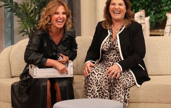 Dolores Aveiro e Cristina Ferreira