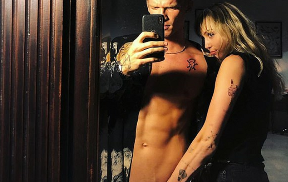 miley, cody simpson