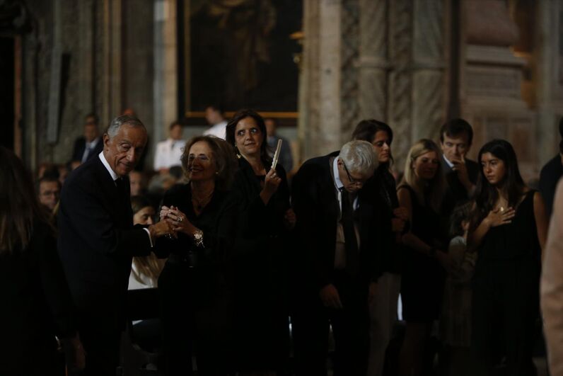 Diogo Freitas do amaral, morte, ministro negócios estrangeiros, funeral, família, cascais, cemitério da Guia