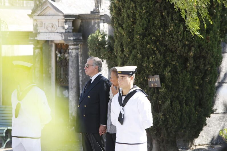 Diogo Freitas do amaral, morte, ministro negócios estrangeiros, funeral, família, cascais, cemitério da Guia