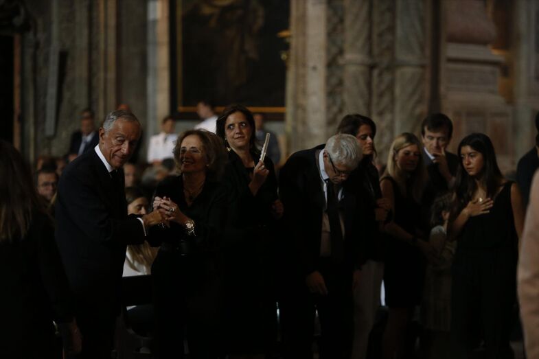 Diogo Freitas do amaral, morte, ministro negócios estrangeiros, funeral, família, cascais, cemitério da Guia