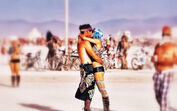 casal, burningman, festival, amor
