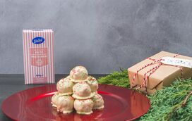 Bolas de neve de manteiga de amendoim