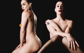 Cláudia Raia despe-se e fala outra vez de sexo: "Porque não posso falar de sexo anal?"