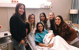 Festa na maternidade. Clã Patrocínio em peso para ver o recém-nascido Pedro