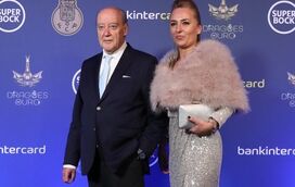 Amor até ao fim. A mulher que amparou Pinto da Costa até ao dia da sua morte