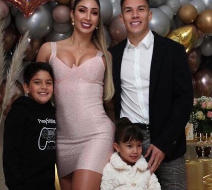 Mulher de Uribe está a ser arrasada por adeptos do FC Porto