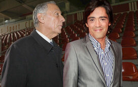 Como o burlão famoso que perdeu as pernas enganava ricos em nome do Presidente Marcelo