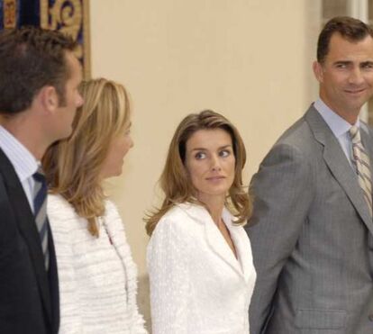 O segredo e a polémica do anel de noivado de Letizia, a joia de luxo que desapareceu para sempre das mãos da rainha