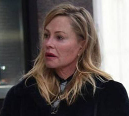 Melanie Griffith está irreconhecível