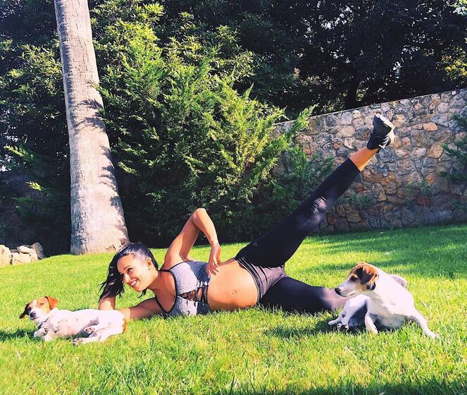 Rita Pereira com a cadela Hyndia