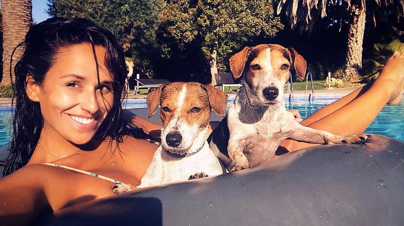 Rita Pereira com a cadela Hyndia