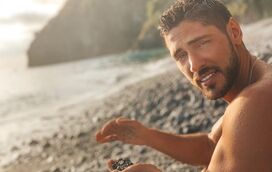 Impressionante! Ângelo Rodrigues revela pela primeira vez a enorme cicatriz que a infeção lhe deixou 