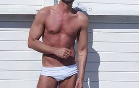 Sem pudores! Cláudio Ramos assume que vê pornografia num site masculino