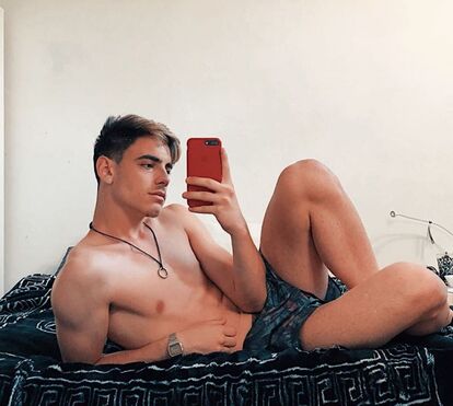 Filho de Alexandre Frota segue as pisadas do pai e já faz vídeos mais que eróticos na internet