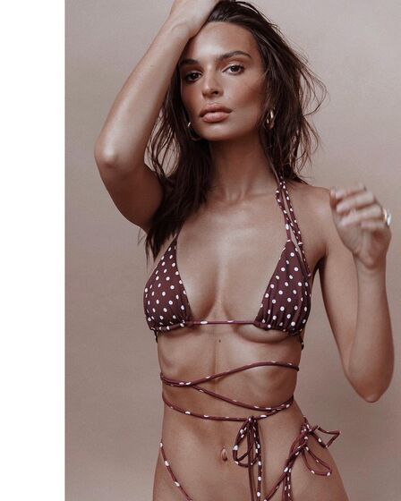 Bruna Marquezine e Emily Ratajkowski