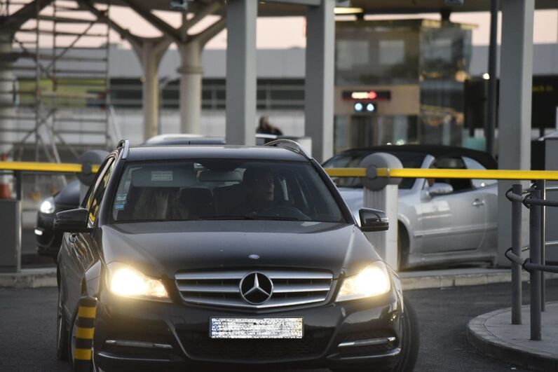 Fernanda Serrano, Ricardo Pereira, lua de mel, São Tomé e Príncipe, lua de mel, aeroporto