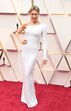 Renée Zellweger vestida com Armani